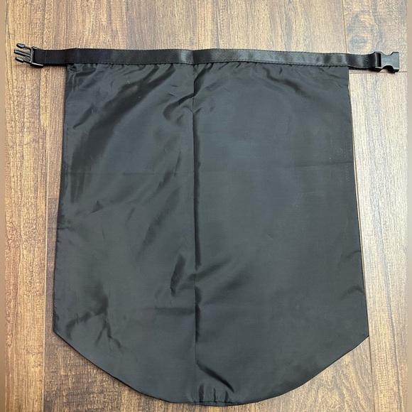 15x18” Prada Nylon Dust Bag With Buckle - Picture 2 of 4